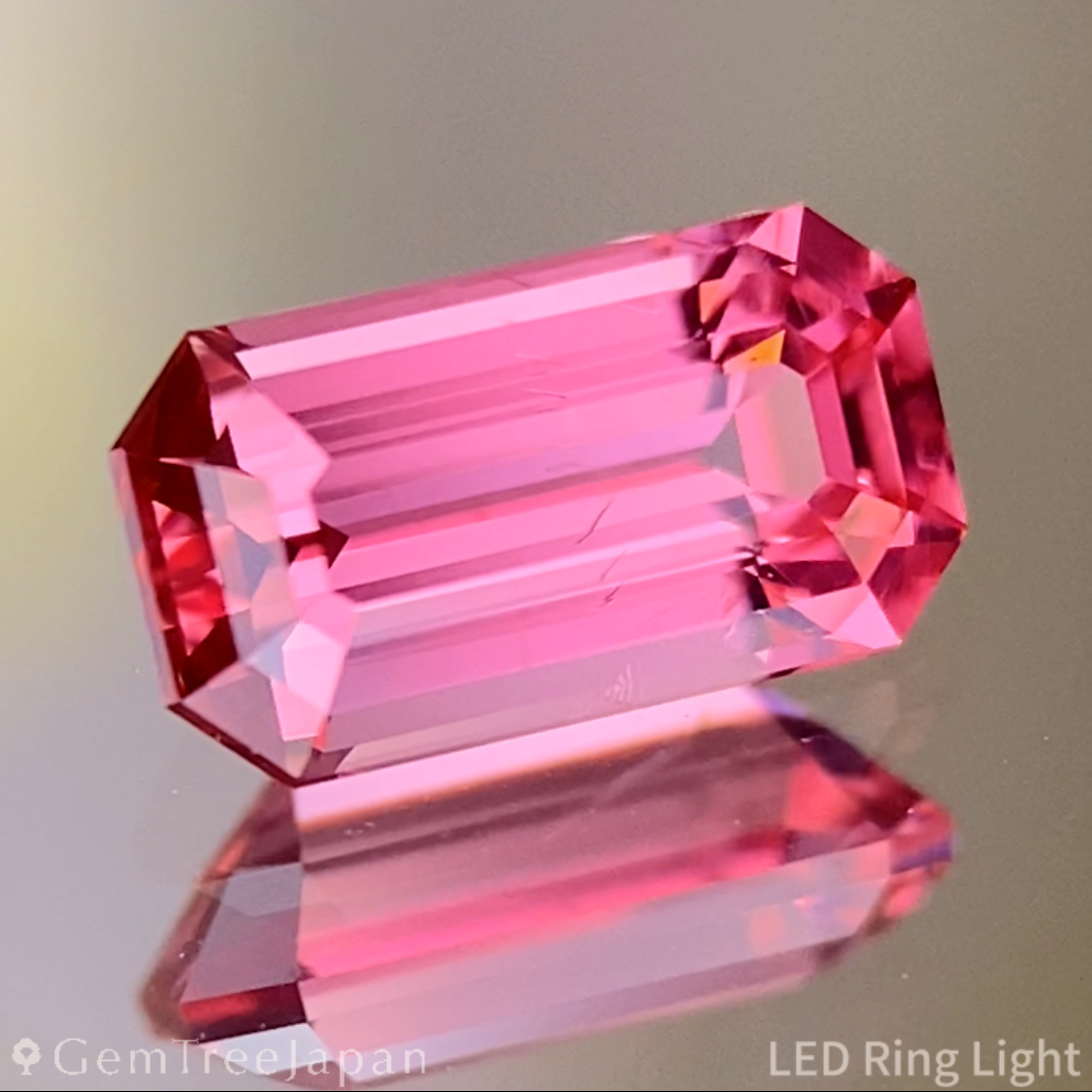 Mahenge Spinel 0.859ct / Tanzania