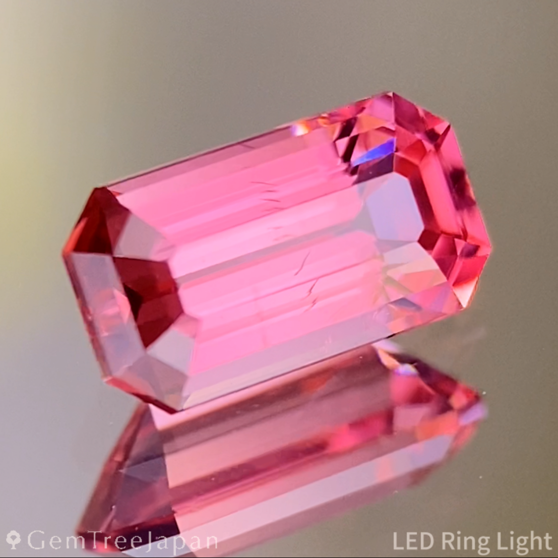 Mahenge Spinel 0.859ct / Tanzania