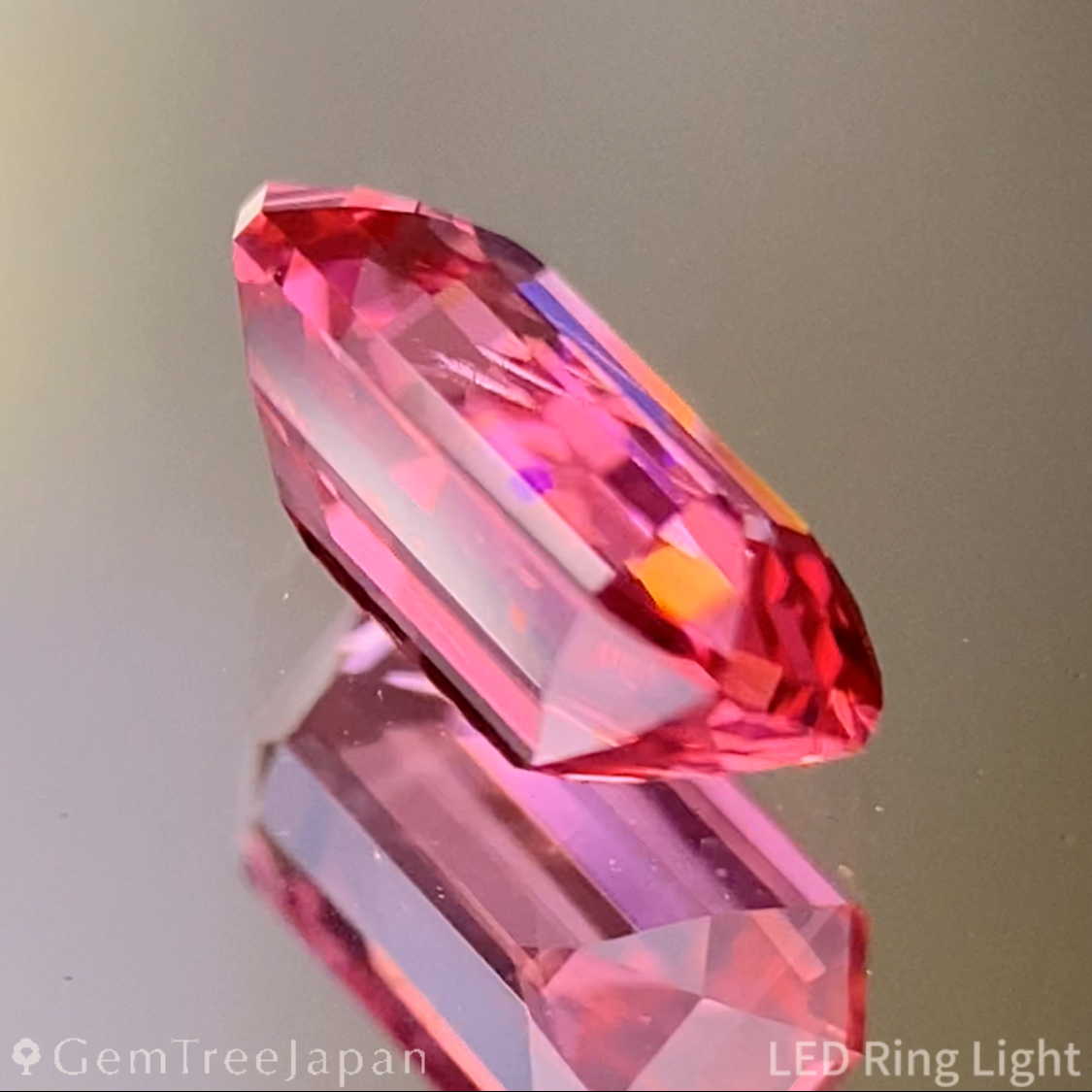 Mahenge Spinel 0.859ct / Tanzania