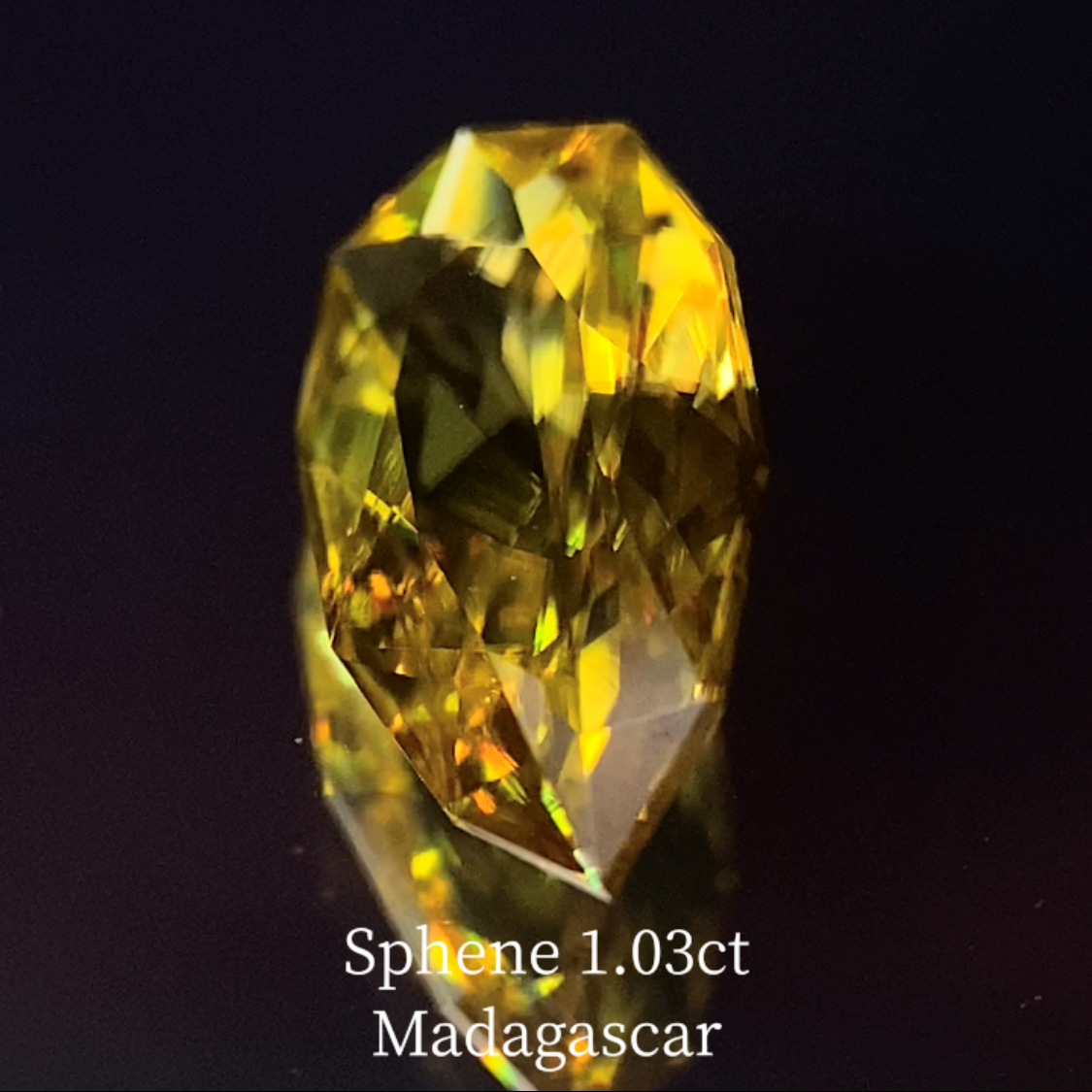 Sphene 1.03ct / Madagascar