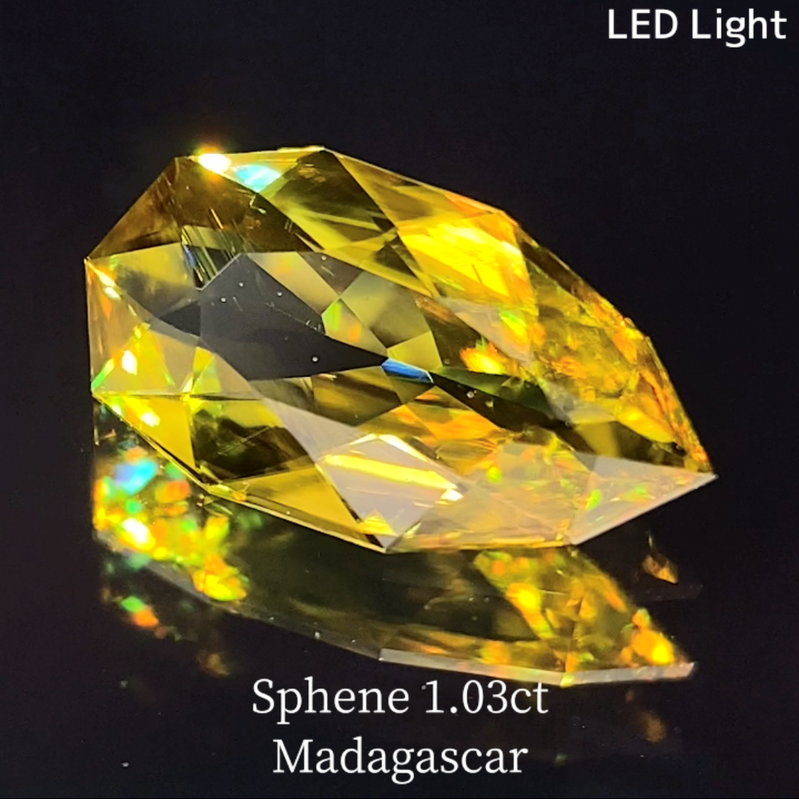 Sphene 1.03ct / Madagascar