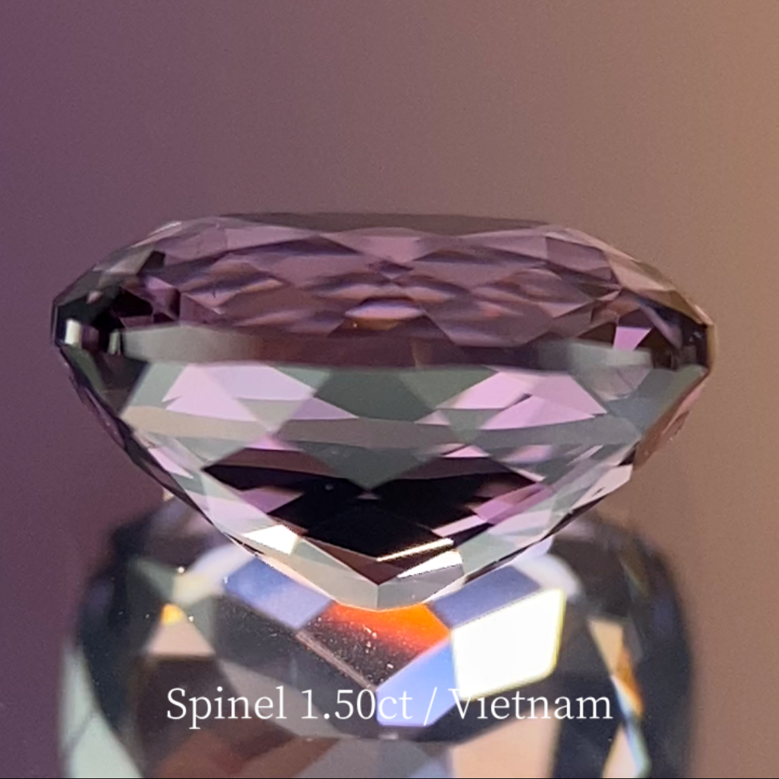 Spinel 1.506ct / Vietnam