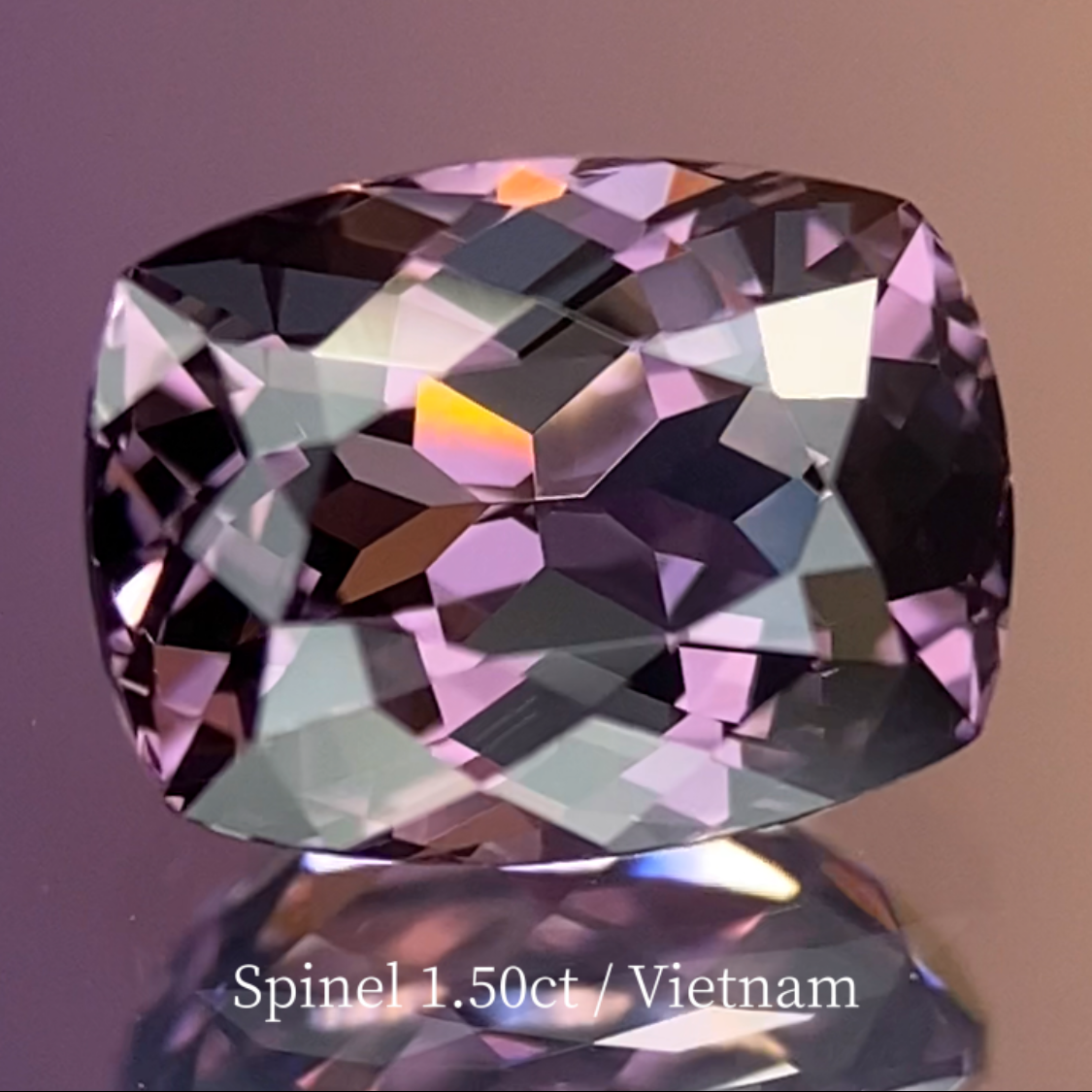 Spinel 1.506ct / Vietnam