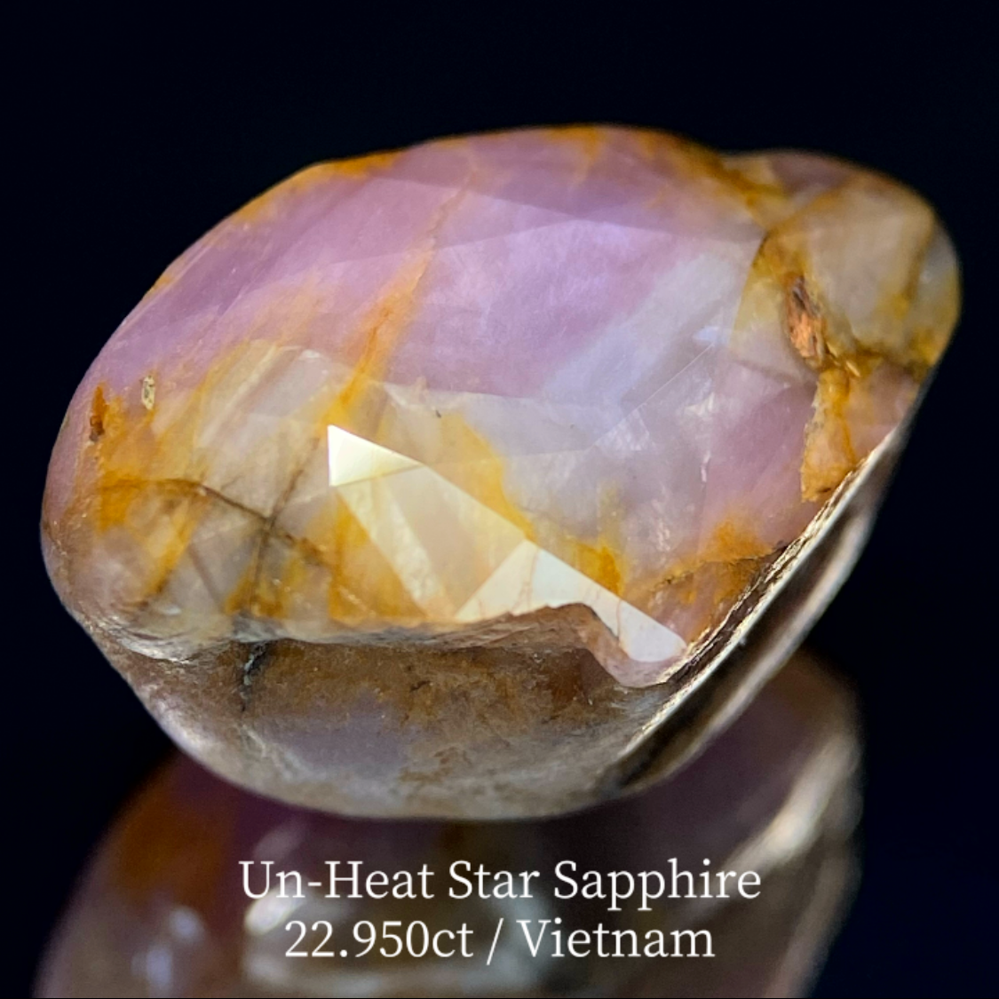 Un-Heat Star Sapphire 22.950ct / Vietnam