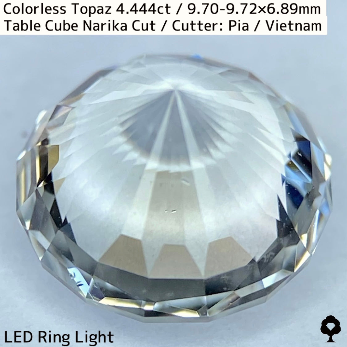 Topaz 4.444ct / Vietnam