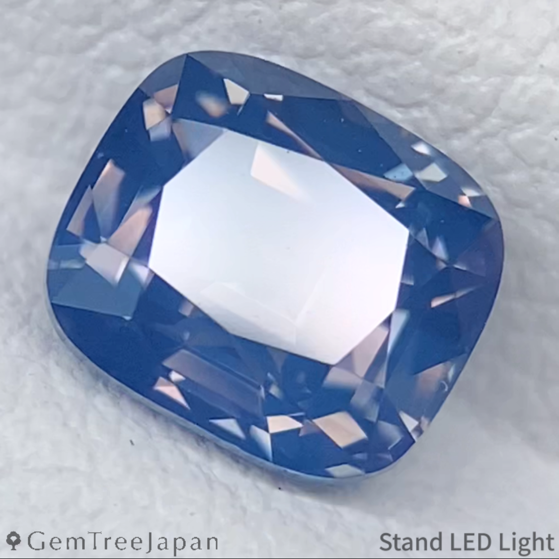 Silky Cobalt Spinel 1.509ct (Iron Cobalt) / Tanzania