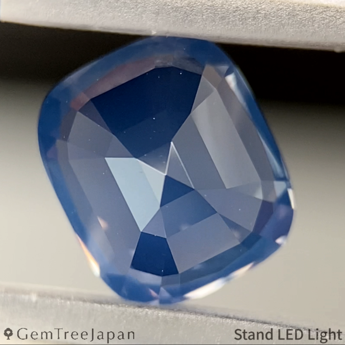 Silky Cobalt Spinel 1.509ct (Iron Cobalt) / Tanzania