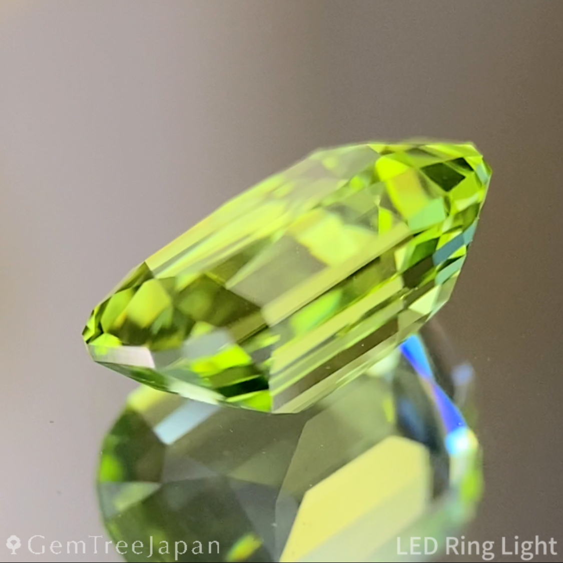 Peridot 1.36ct / U.S.A.