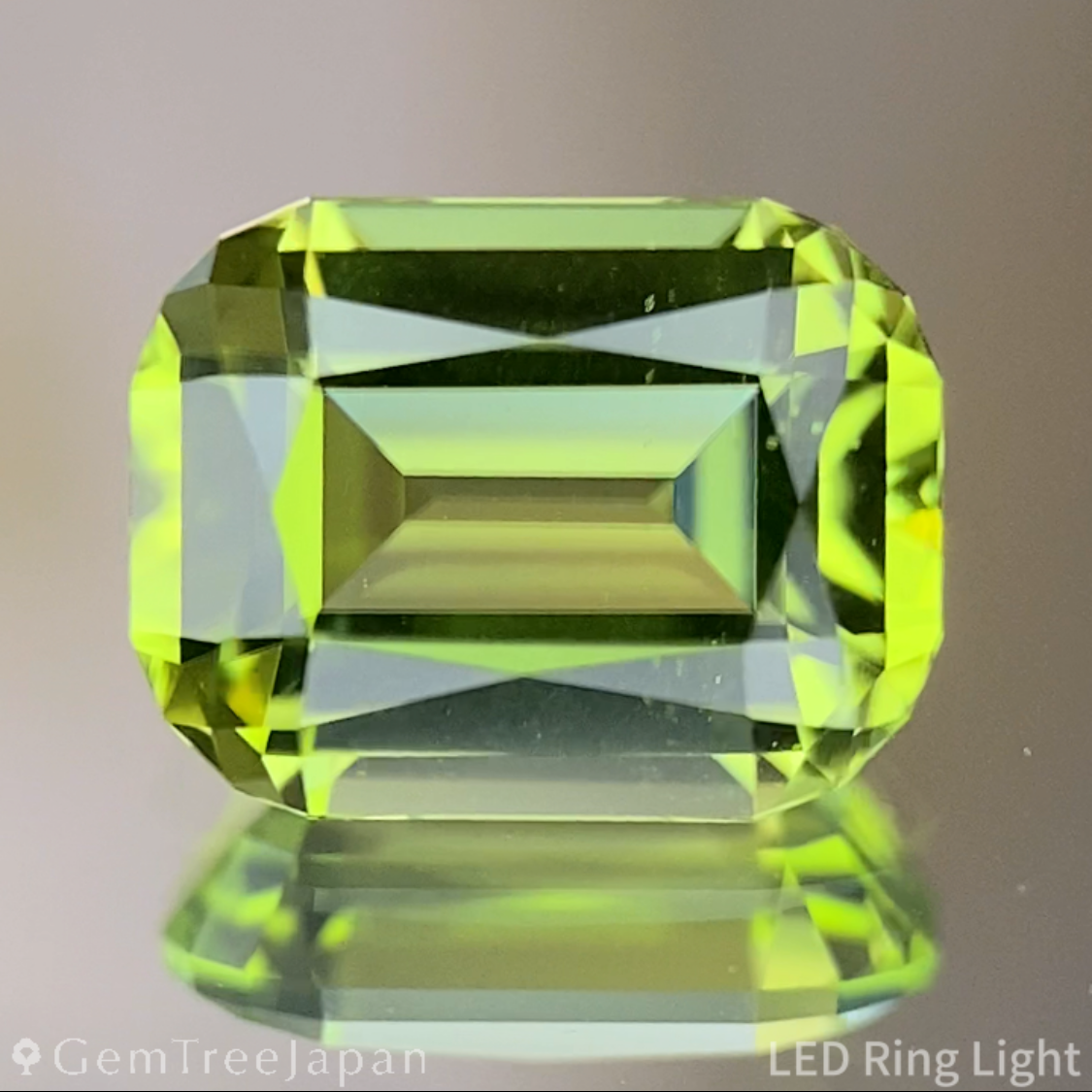 Peridot 1.36ct / U.S.A.