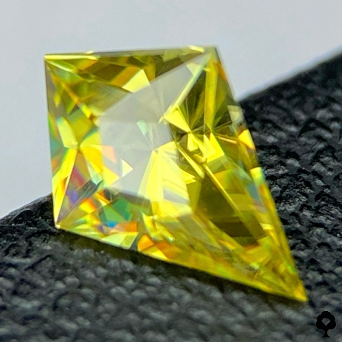 Sphene 0.33ct / Madagascar