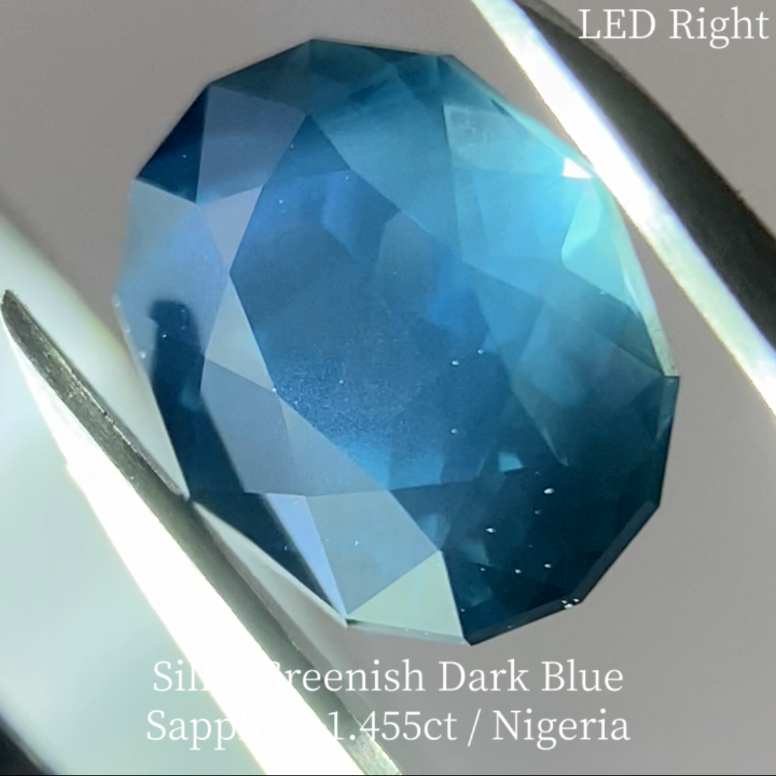 Greenish Dark Blue Sapphire 1.455ct / Nigeria