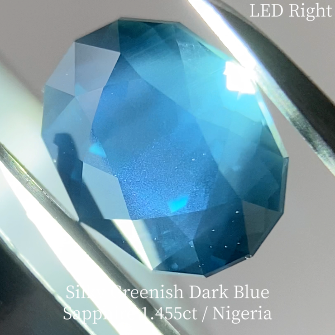 Greenish Dark Blue Sapphire 1.455ct / Nigeria