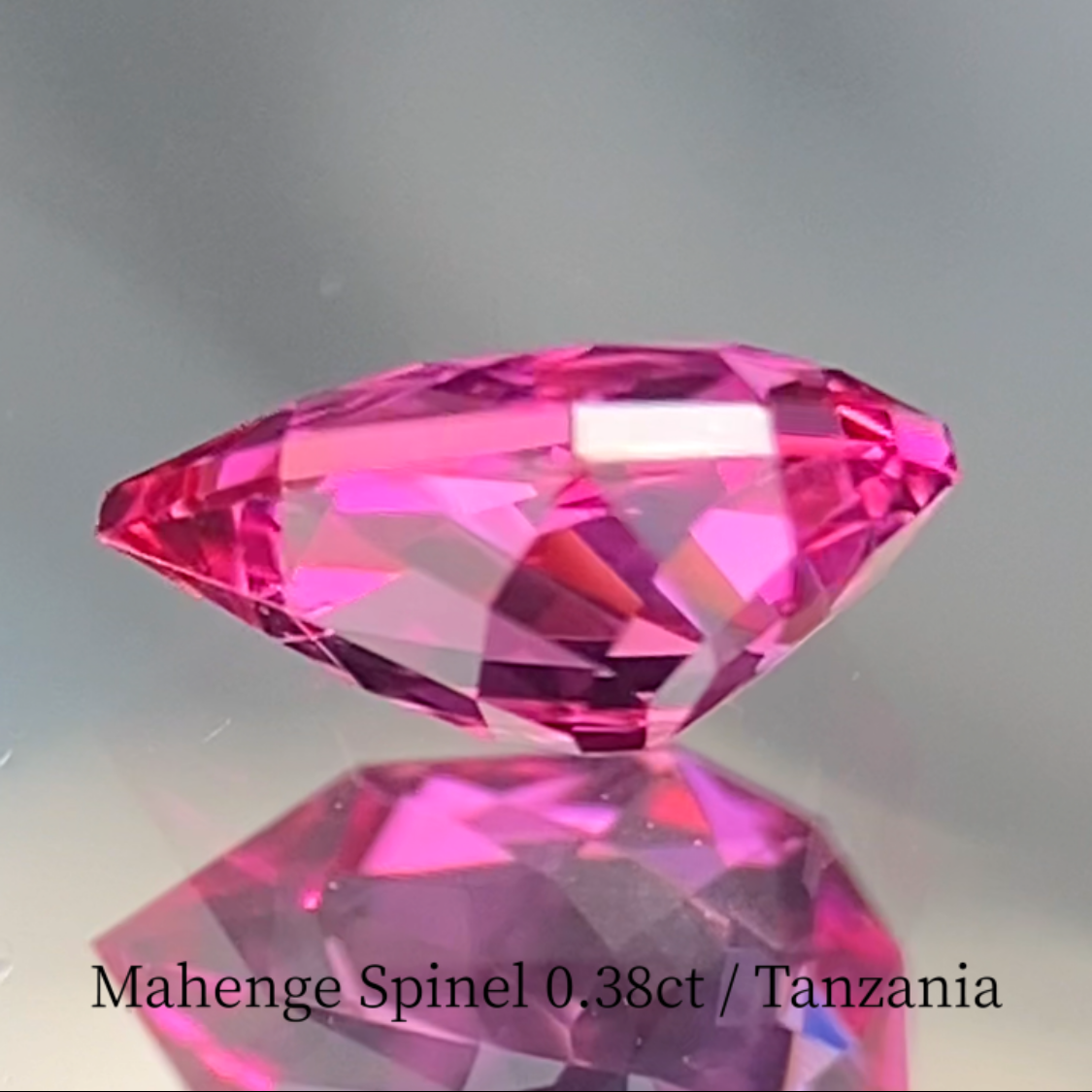 Mahenge Neon Pink Spinel 0.385ct / Tanzania