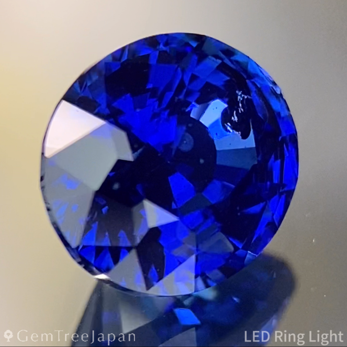 Royal Blue Sapphire 2.144ct / Sri Lanka