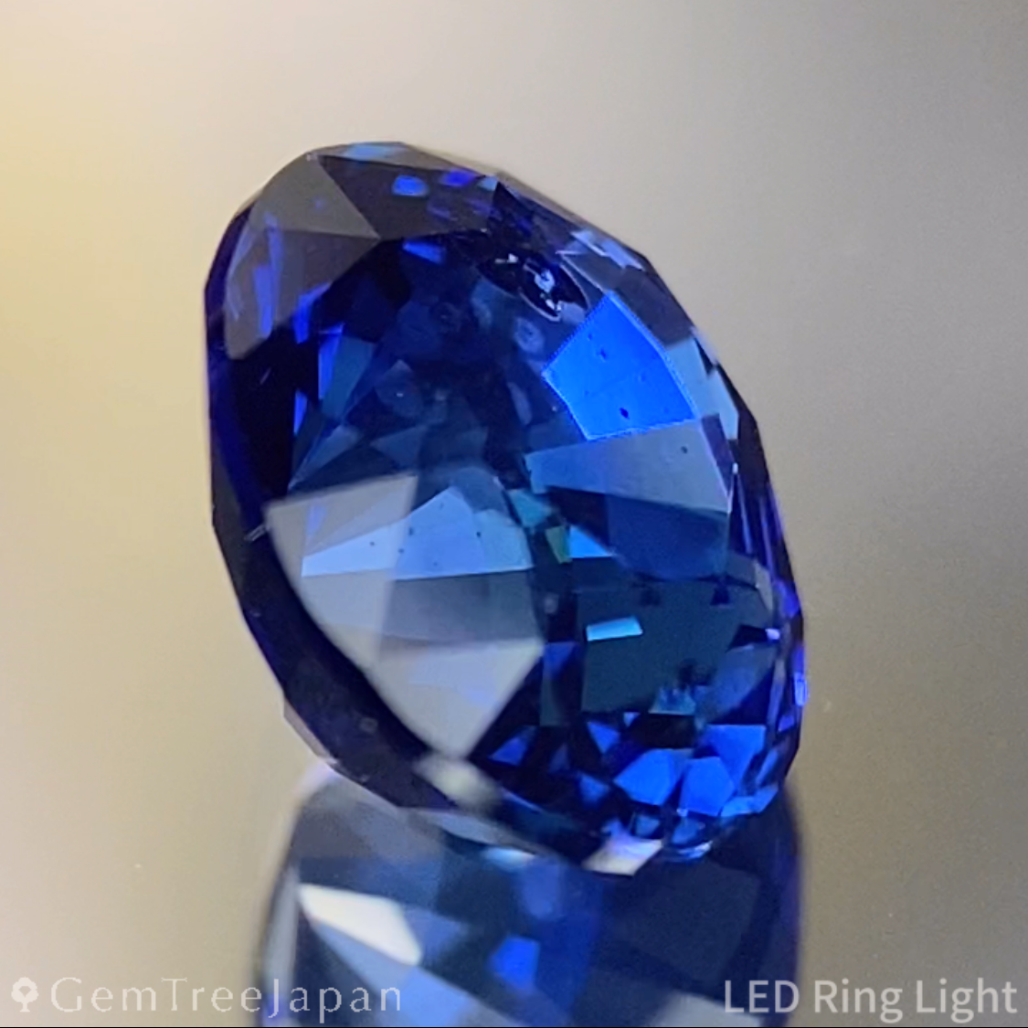 Royal Blue Sapphire 2.144ct / Sri Lanka