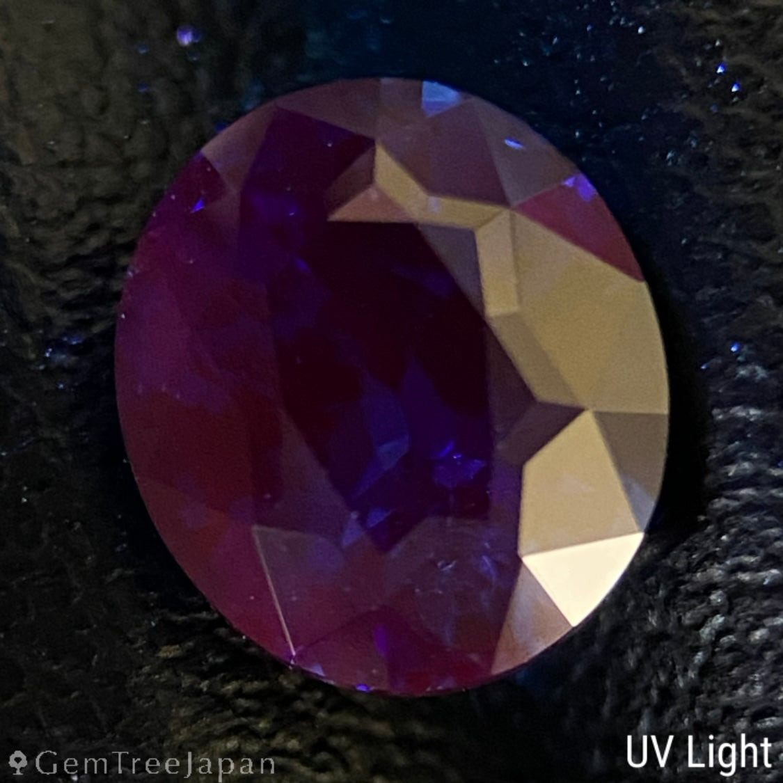 Royal Blue Sapphire 2.144ct / Sri Lanka