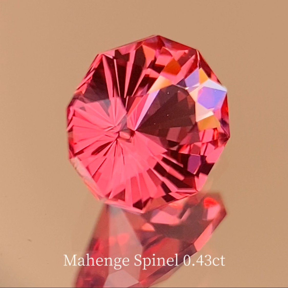 Orange-Pink Spinel 0.431ct / Tanzania
