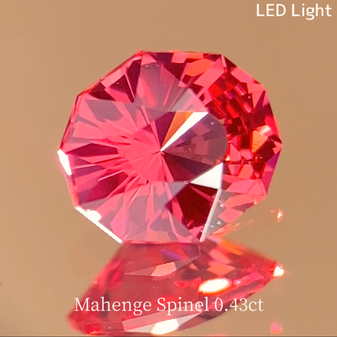Orange-Pink Spinel 0.431ct / Tanzania