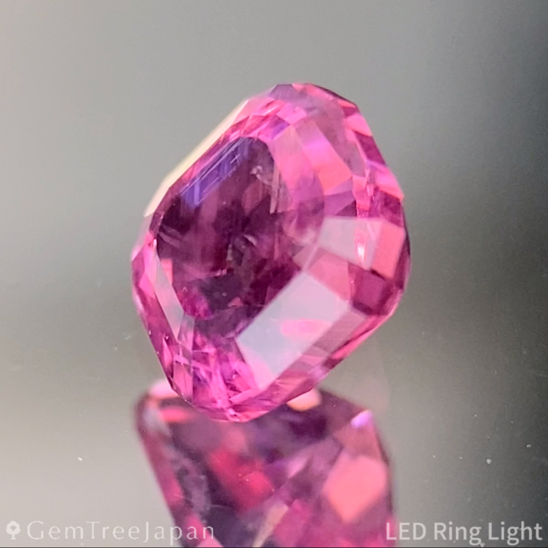 Mahenge Spinel 0.814ct / Tanzania