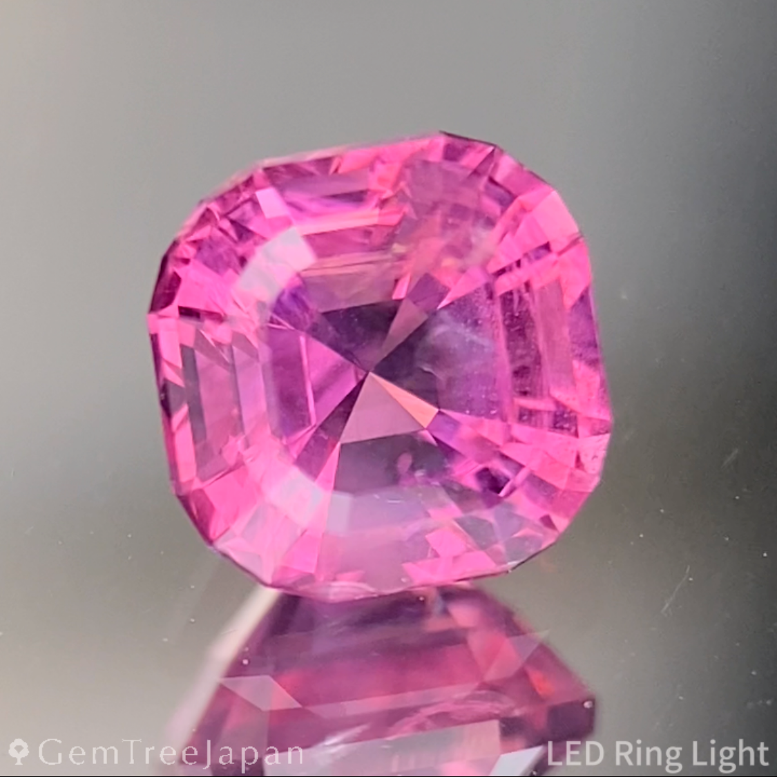 Mahenge Spinel 0.814ct / Tanzania