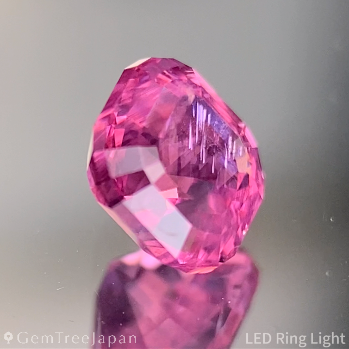 Mahenge Spinel 0.814ct / Tanzania