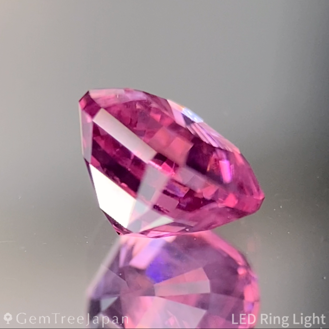 Mahenge Spinel 0.814ct / Tanzania