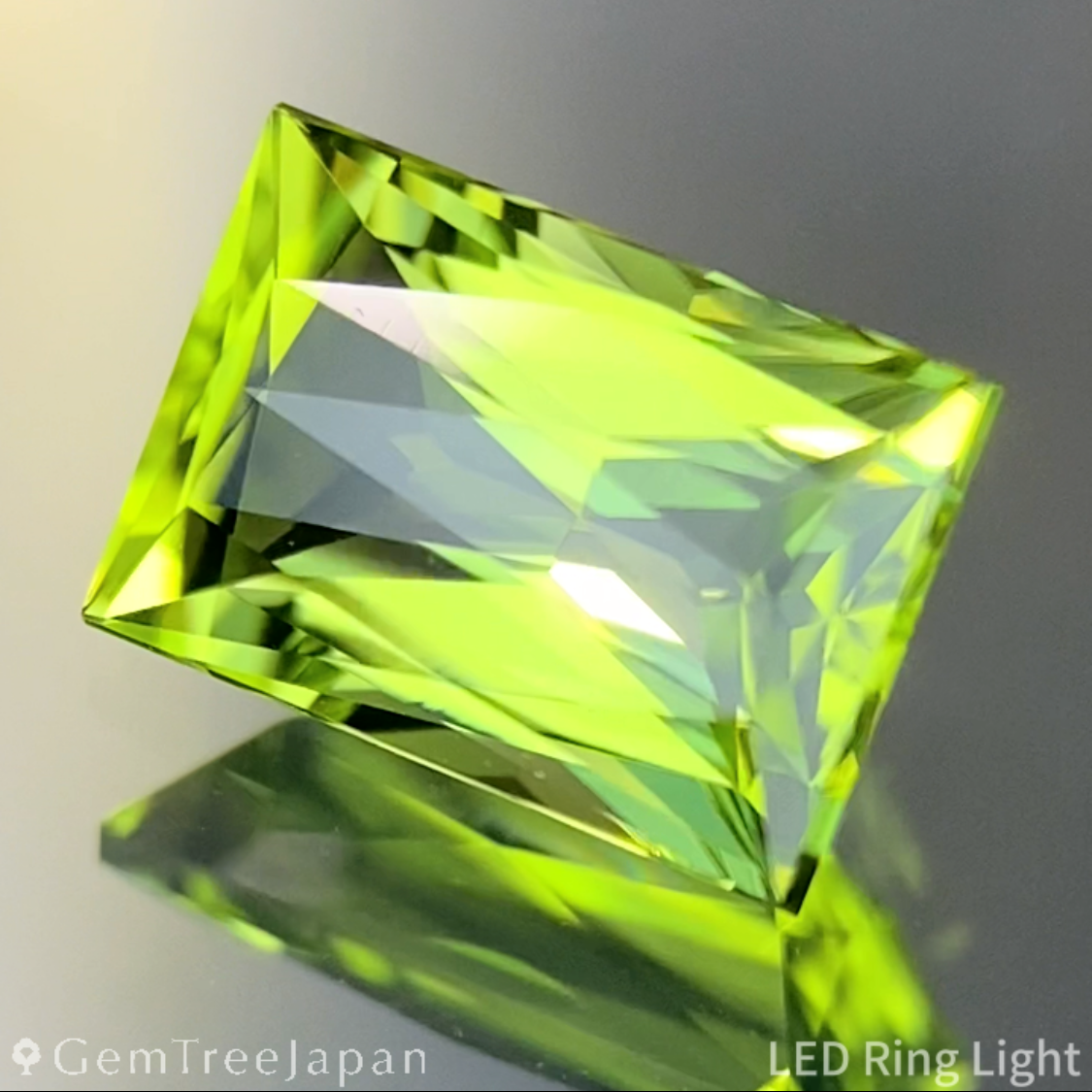Peridot 1.05ct / U.S.A.