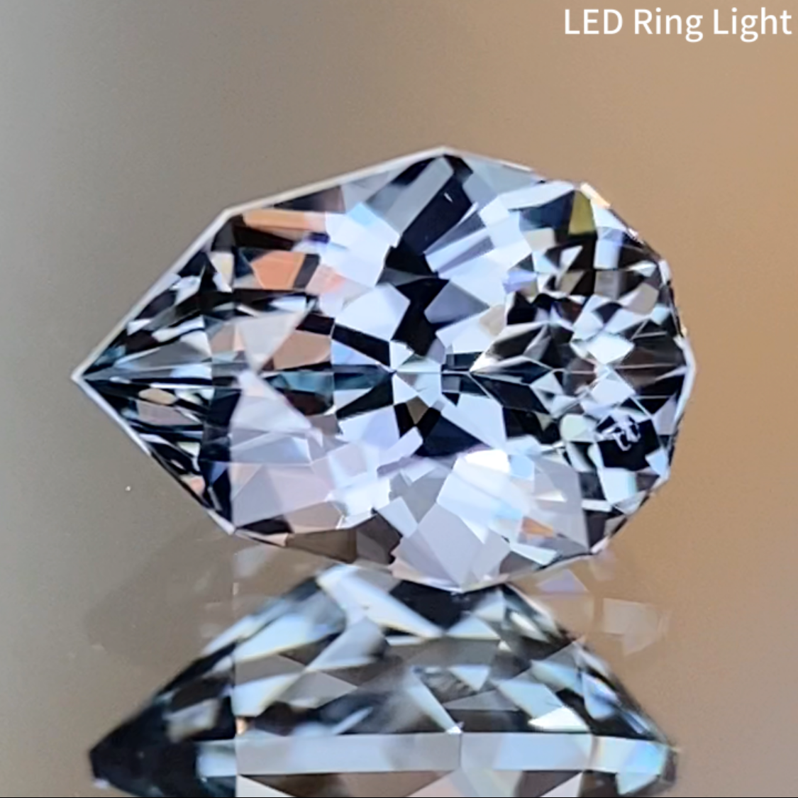 Bluish Grey Spinel 0.583ct / Iron Cobalt / Tanzania