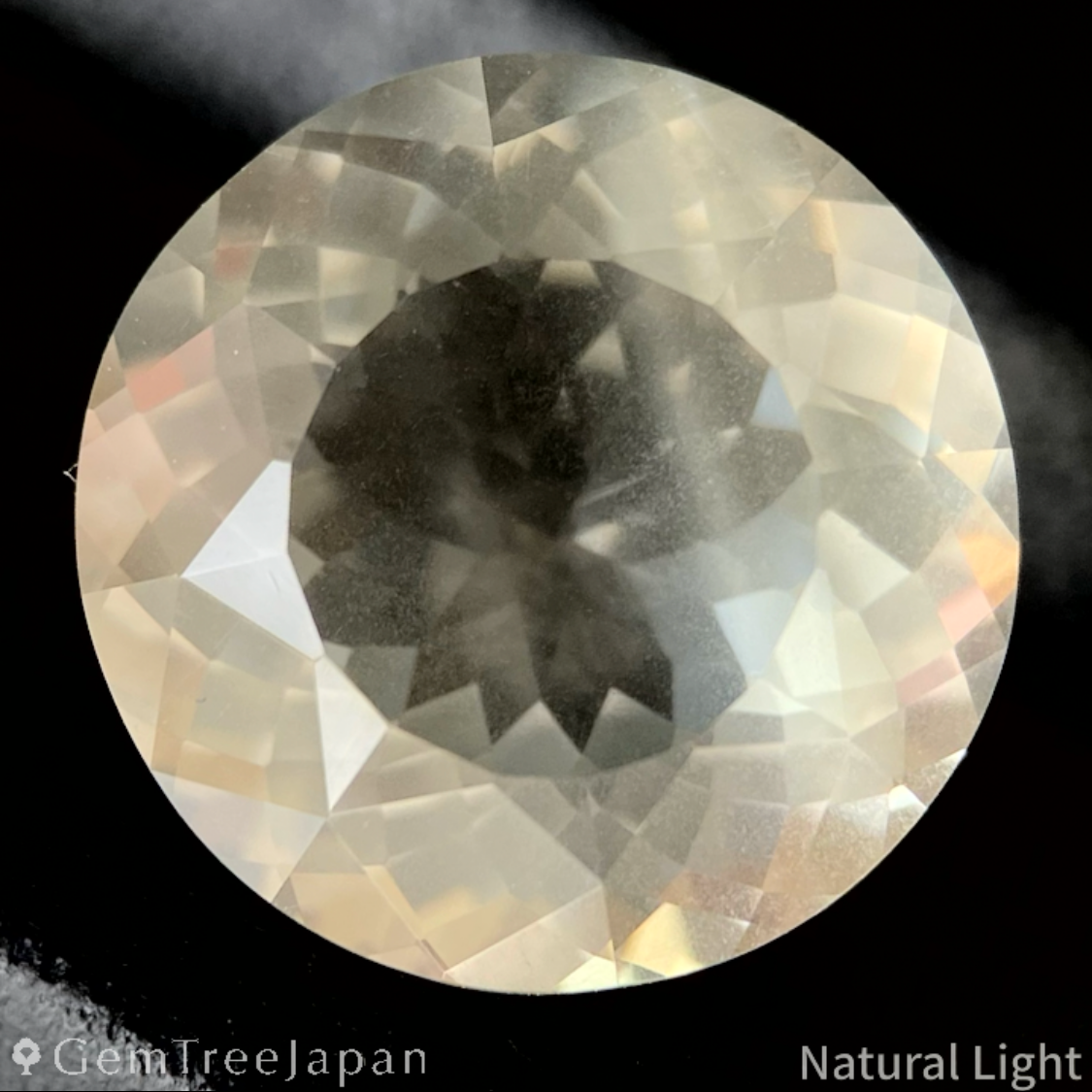 Orthoclase Feldspar 6.38ct / Sri Lanka