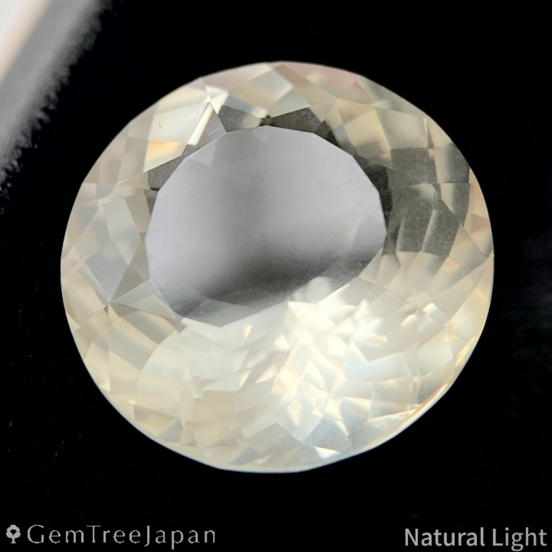 Orthoclase Feldspar 6.38ct / Sri Lanka