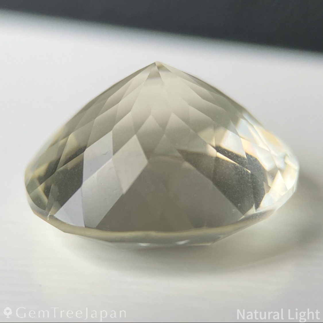 Orthoclase Feldspar 6.38ct / Sri Lanka
