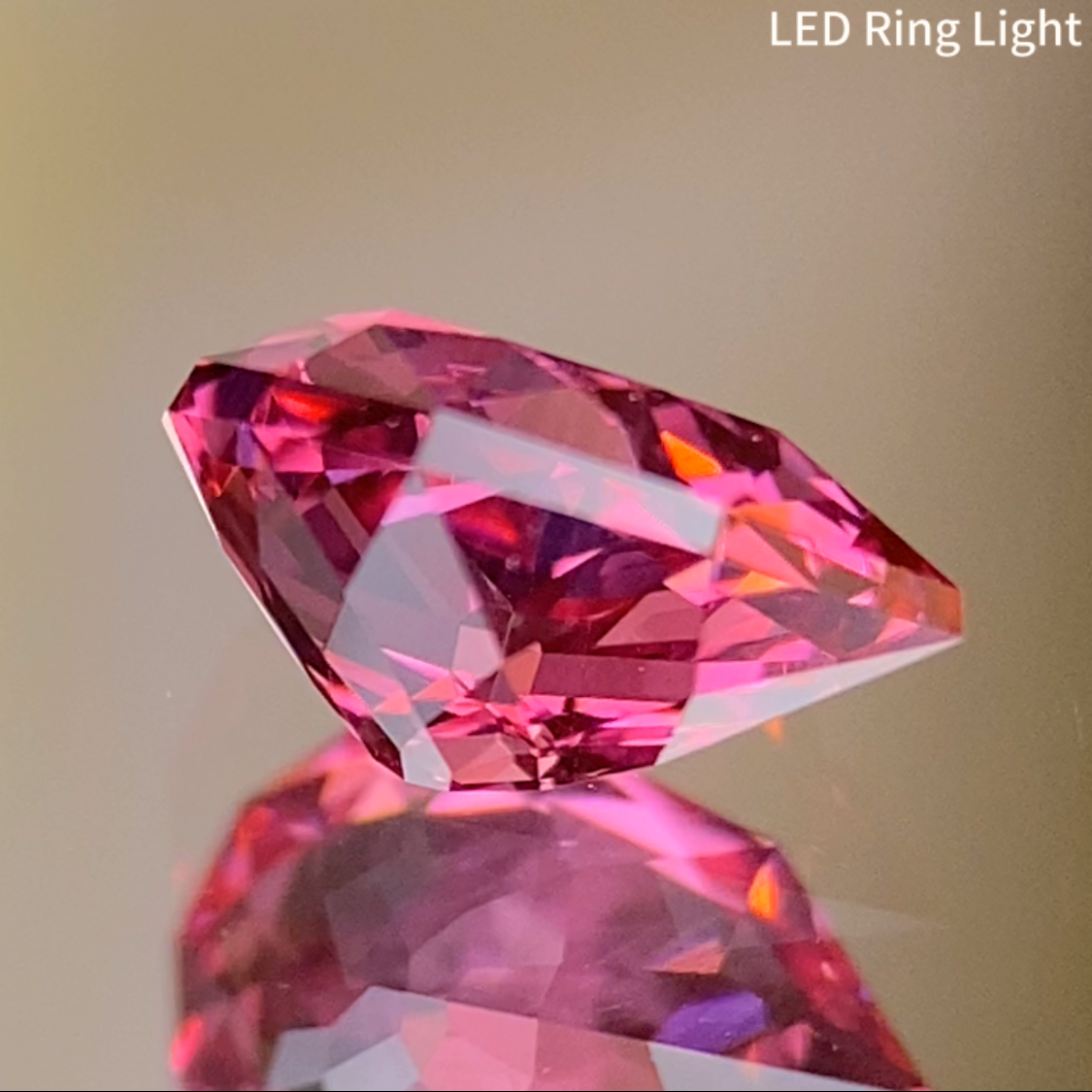 Redish Pink Spinel 0.680ct / Tanzania