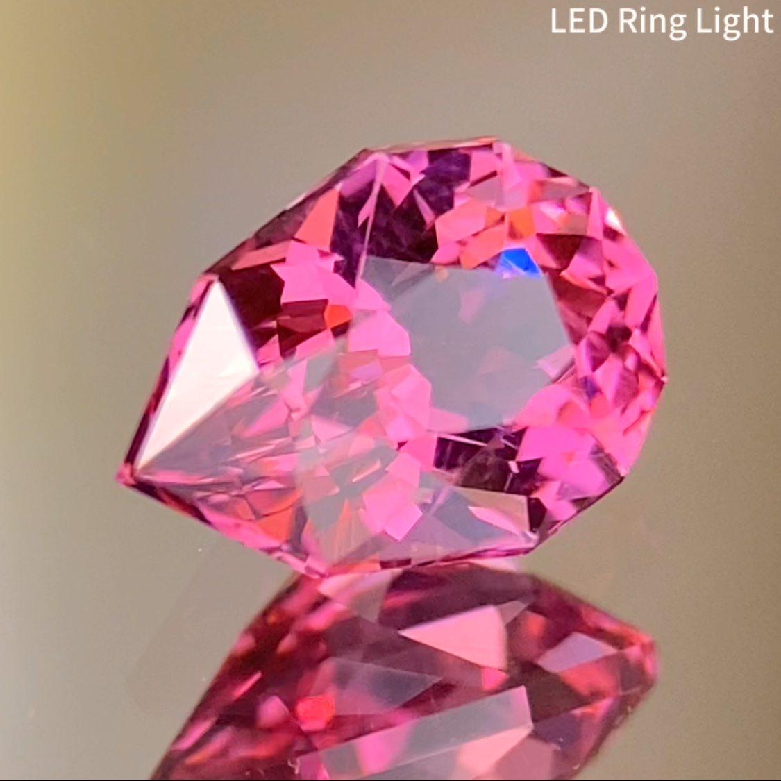 Redish Pink Spinel 0.680ct / Tanzania