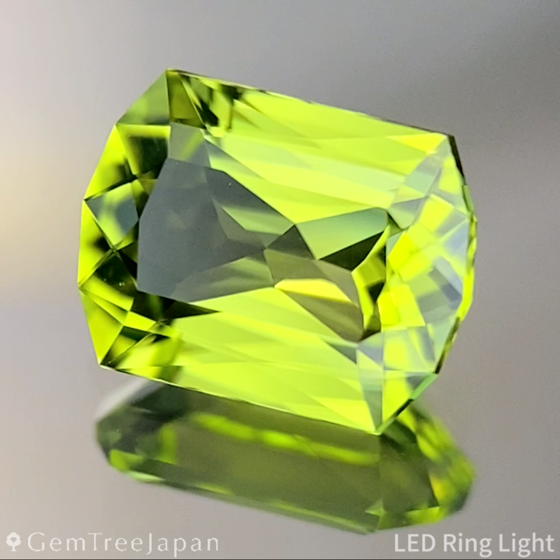 Peridot 1.17ct / U.S.A.