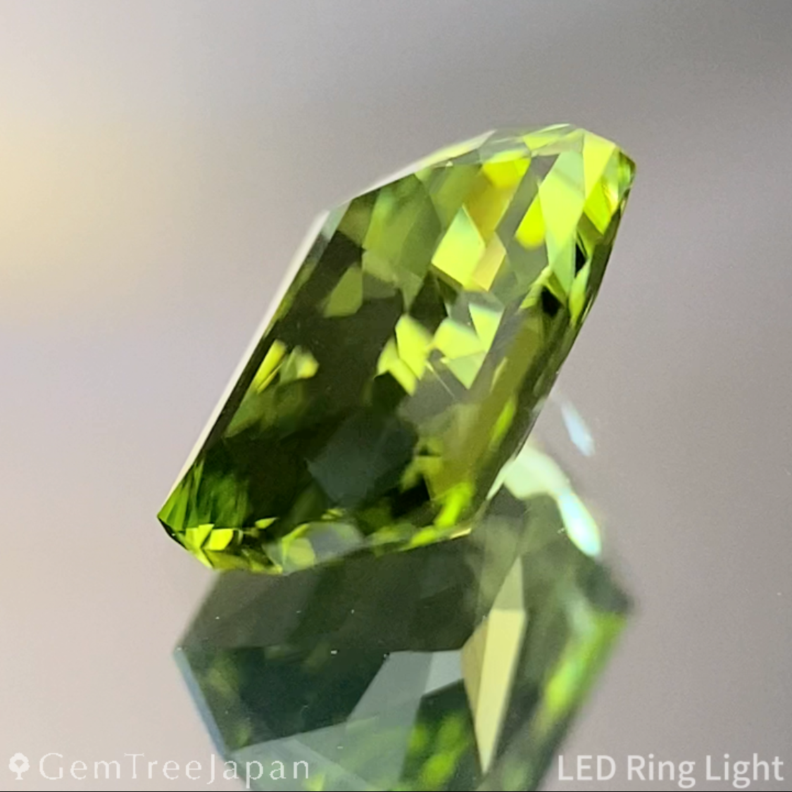 Peridot 1.17ct / U.S.A.