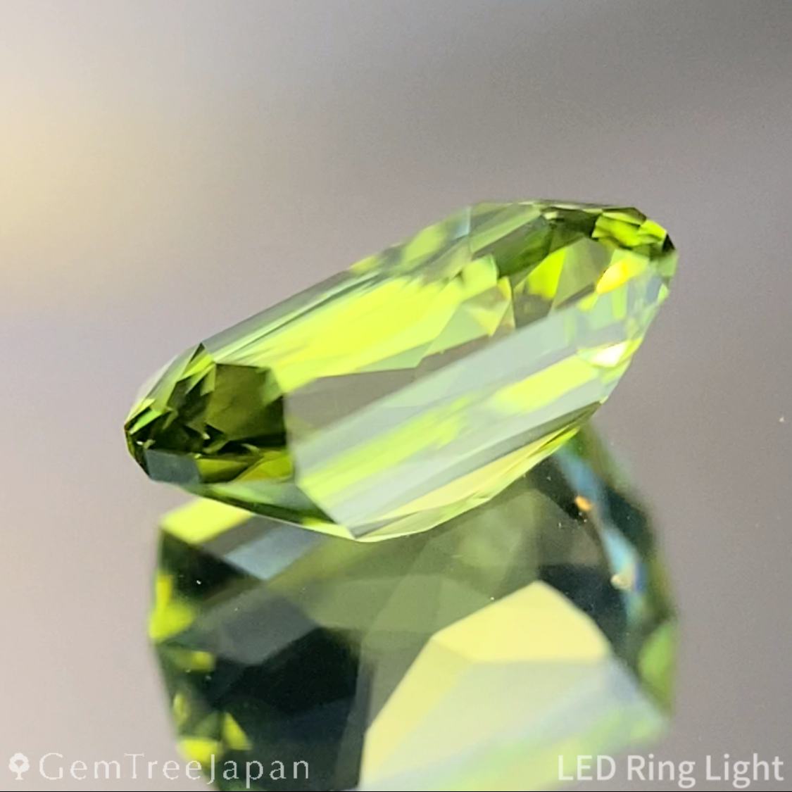 Peridot 1.17ct / U.S.A.