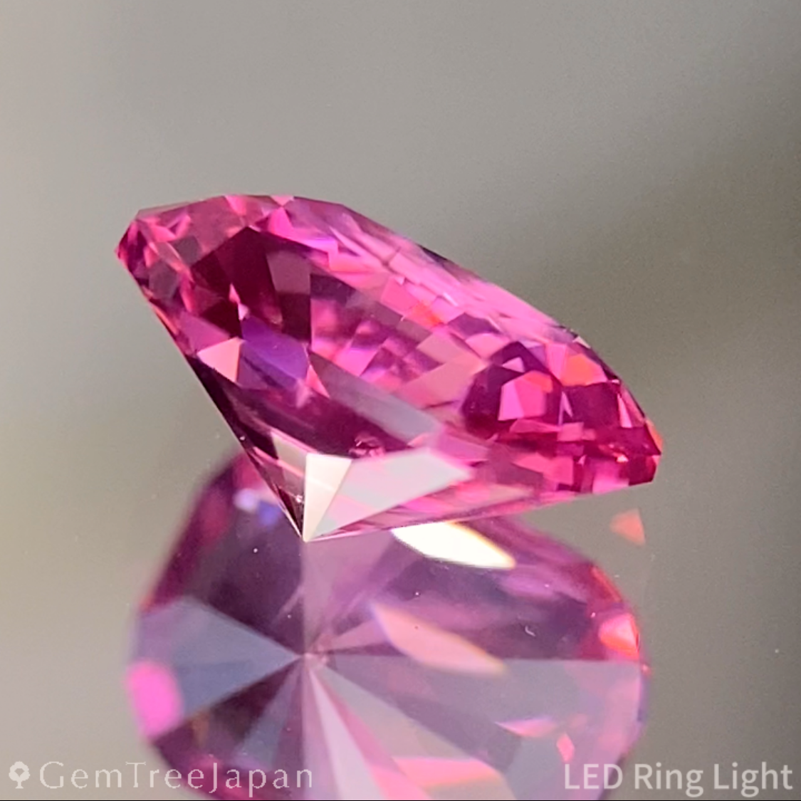 Mahenge Spinel 0.937ct / Tanzania