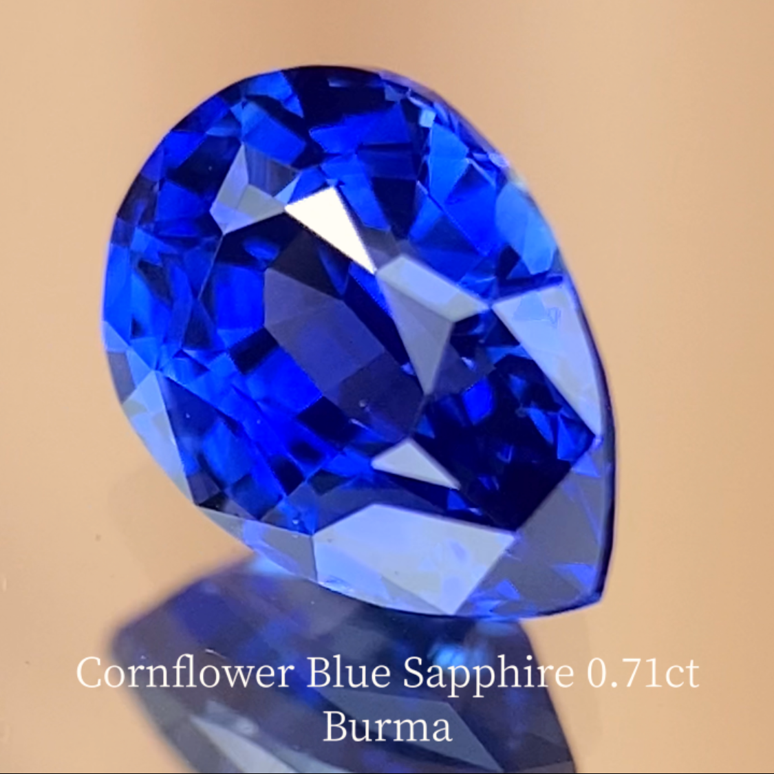 Cornflower Blue Sapphire 0.712ct / Burma