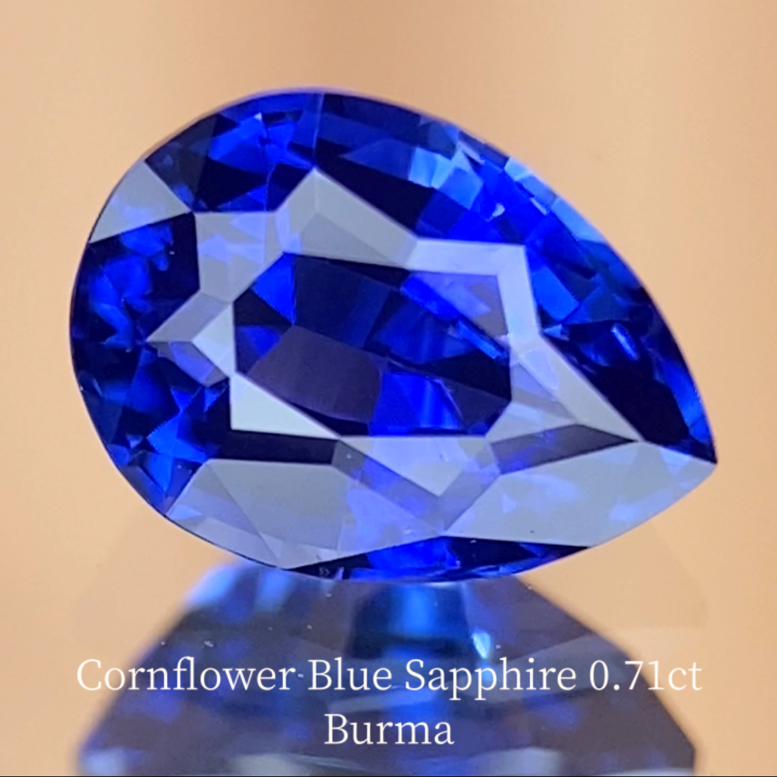 Cornflower Blue Sapphire 0.712ct / Burma