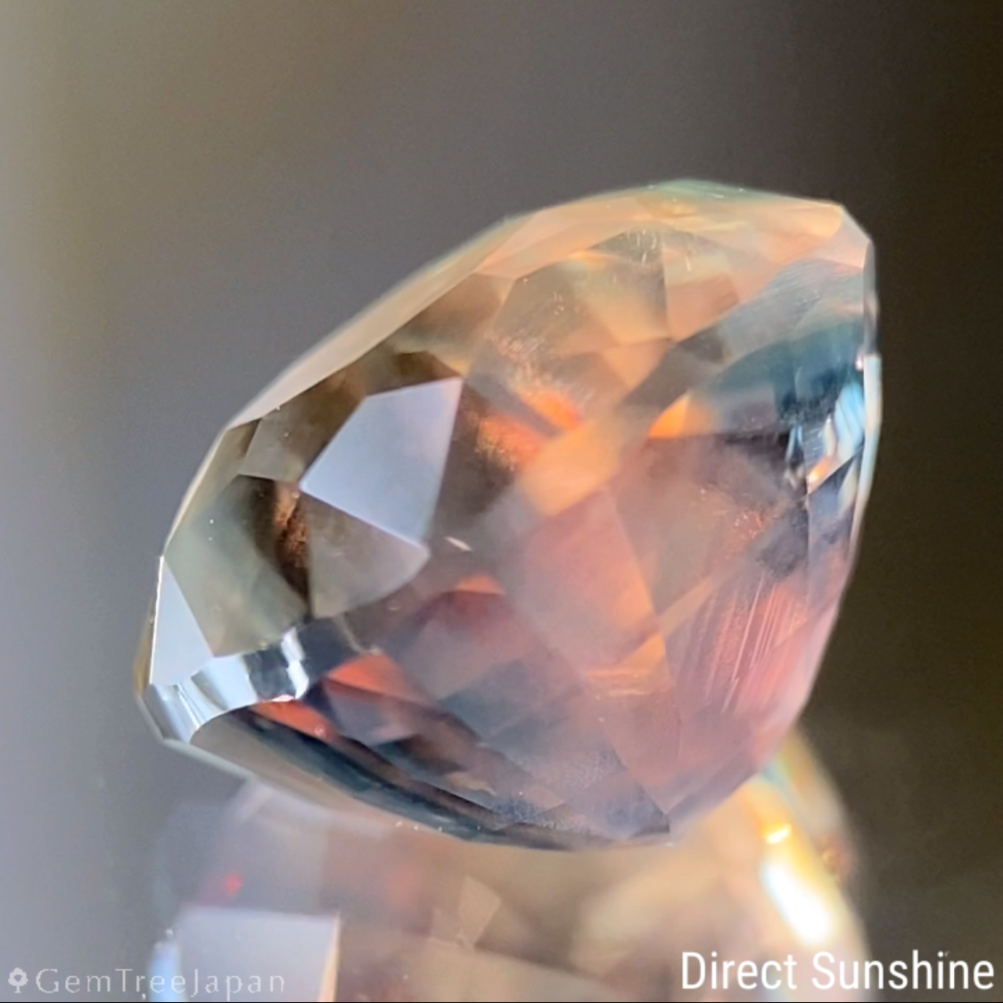Un-Heat Parti-Color Sapphire 6.533ct / Nigeria
