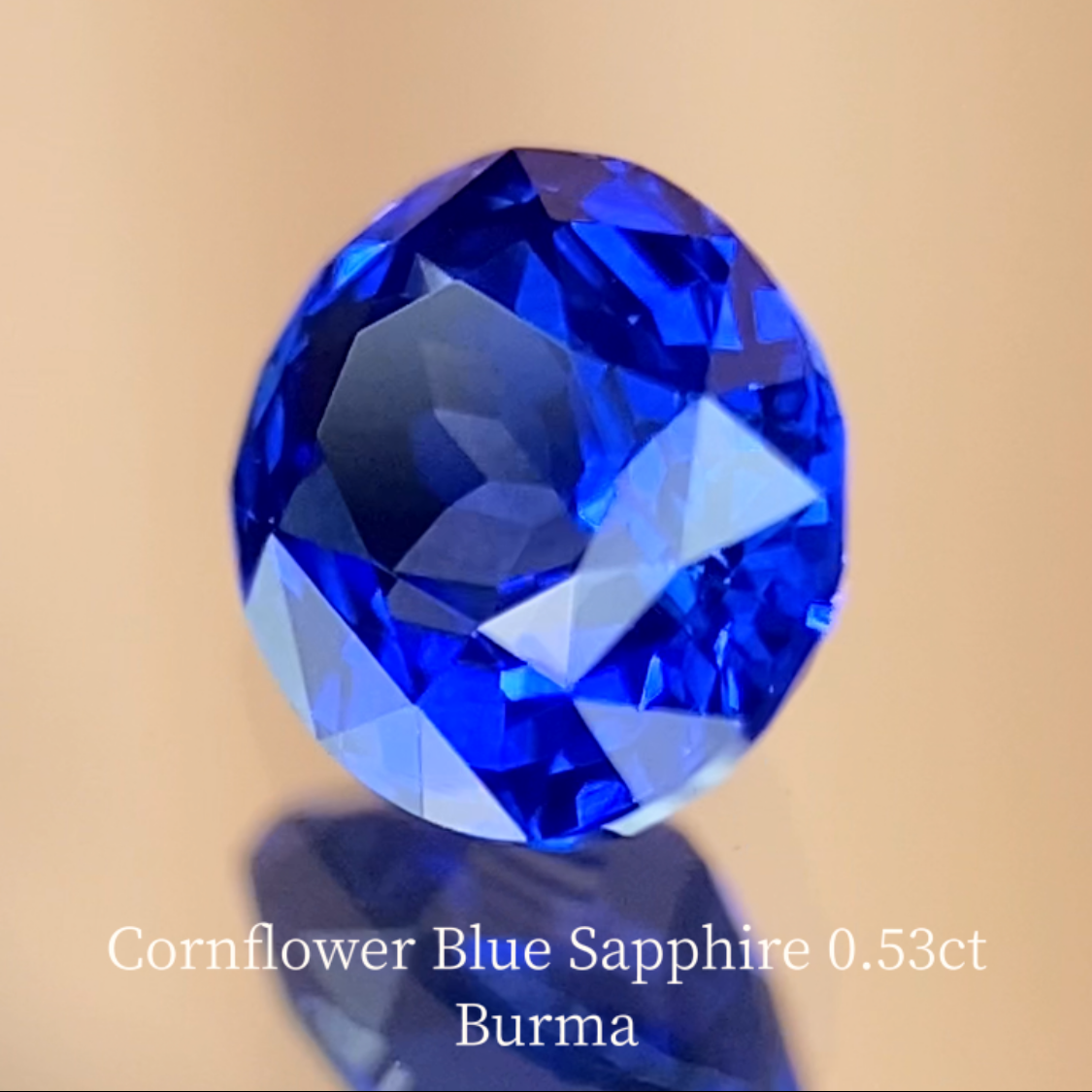 【禁断の最強セット】マヘンゲスピネル0.505ct & コーンフラワーブルーサファイア0.530ct