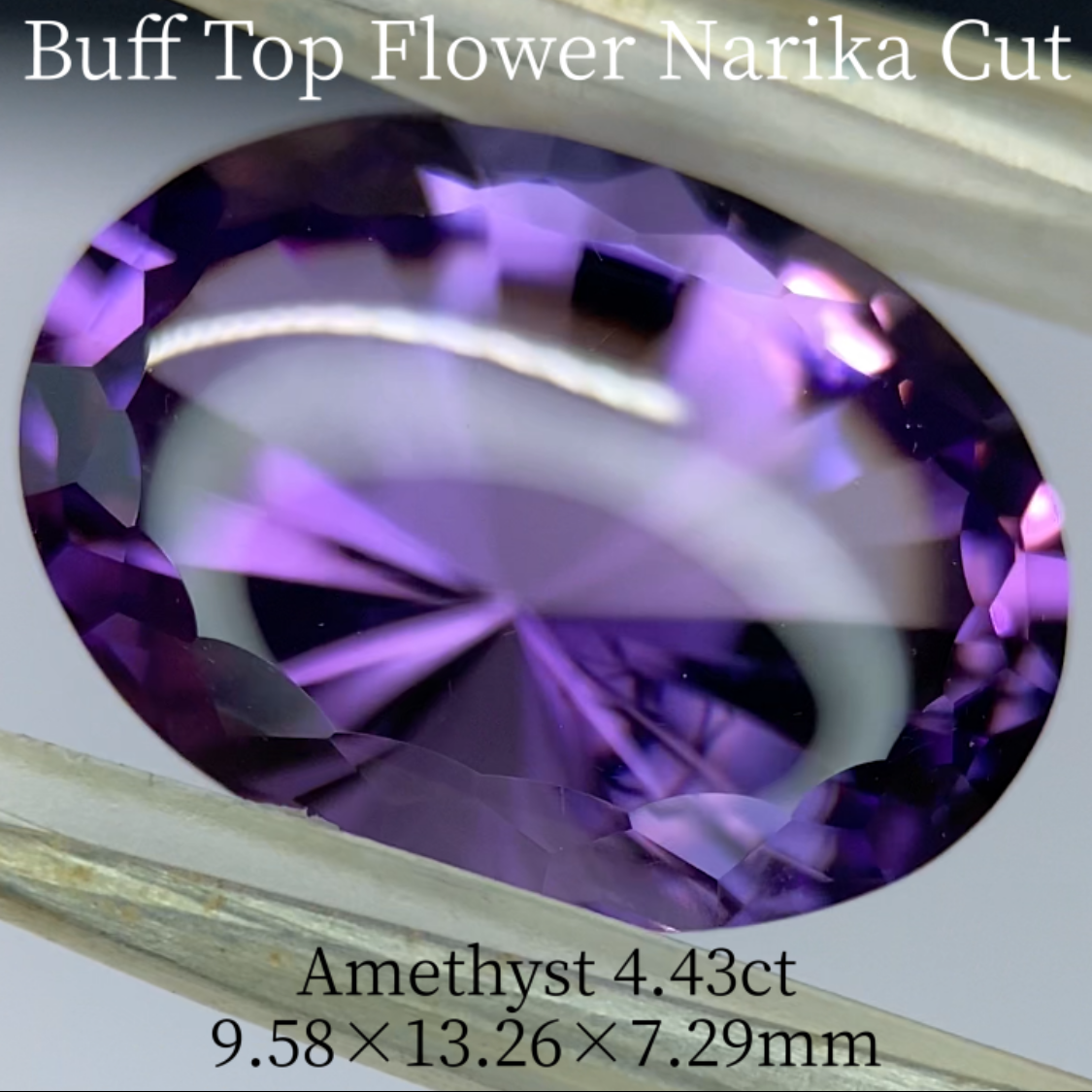Amethyst 4.43ct / Buff Top Flower
