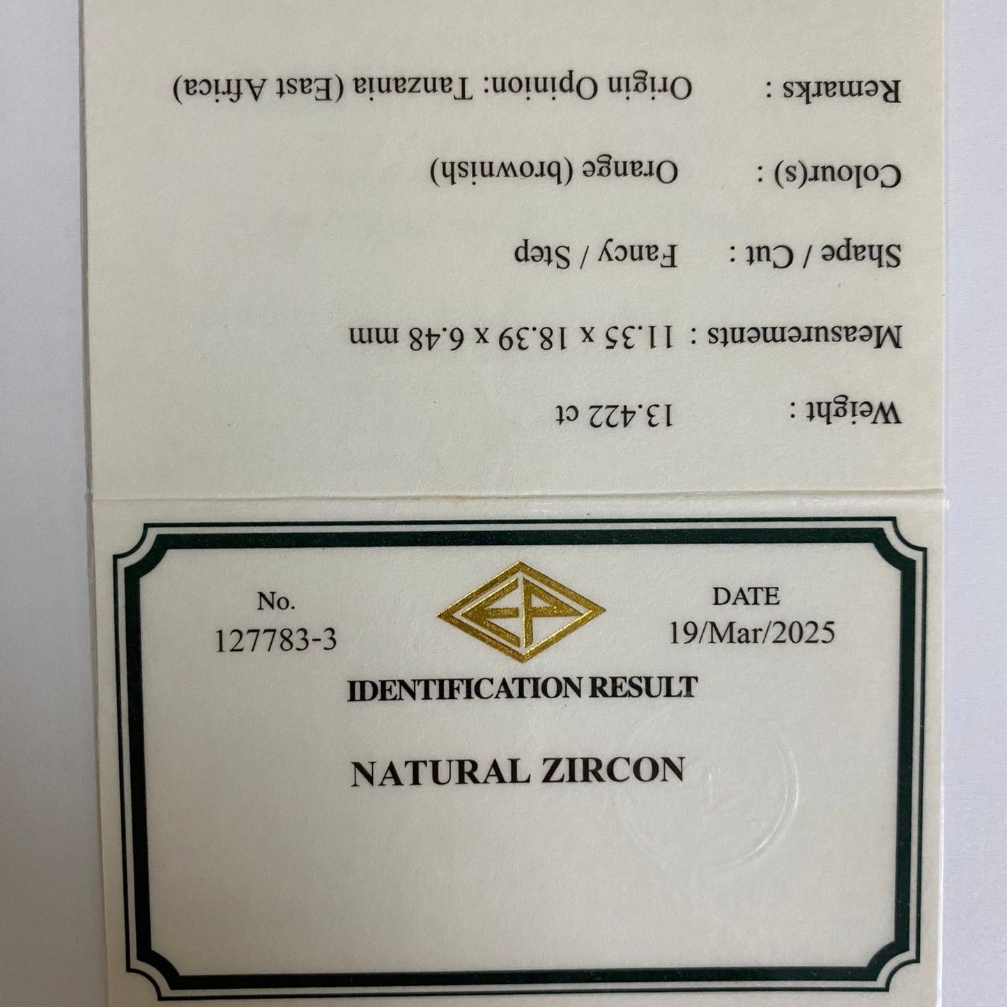 Bronze Zircon 13.422ct / Tanzania