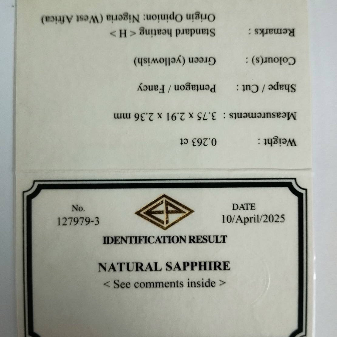 Yellowish Green Sapphire 0.263ct / Nigeria