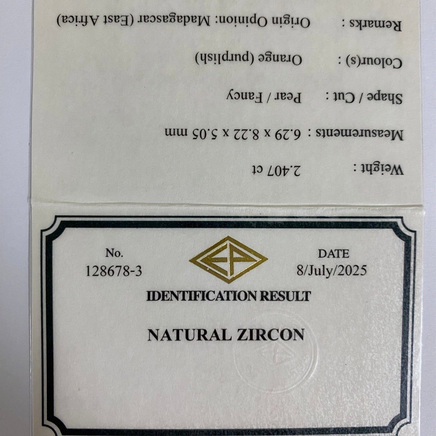 Purplish Orange Zircon 2.407ct / Madagascar