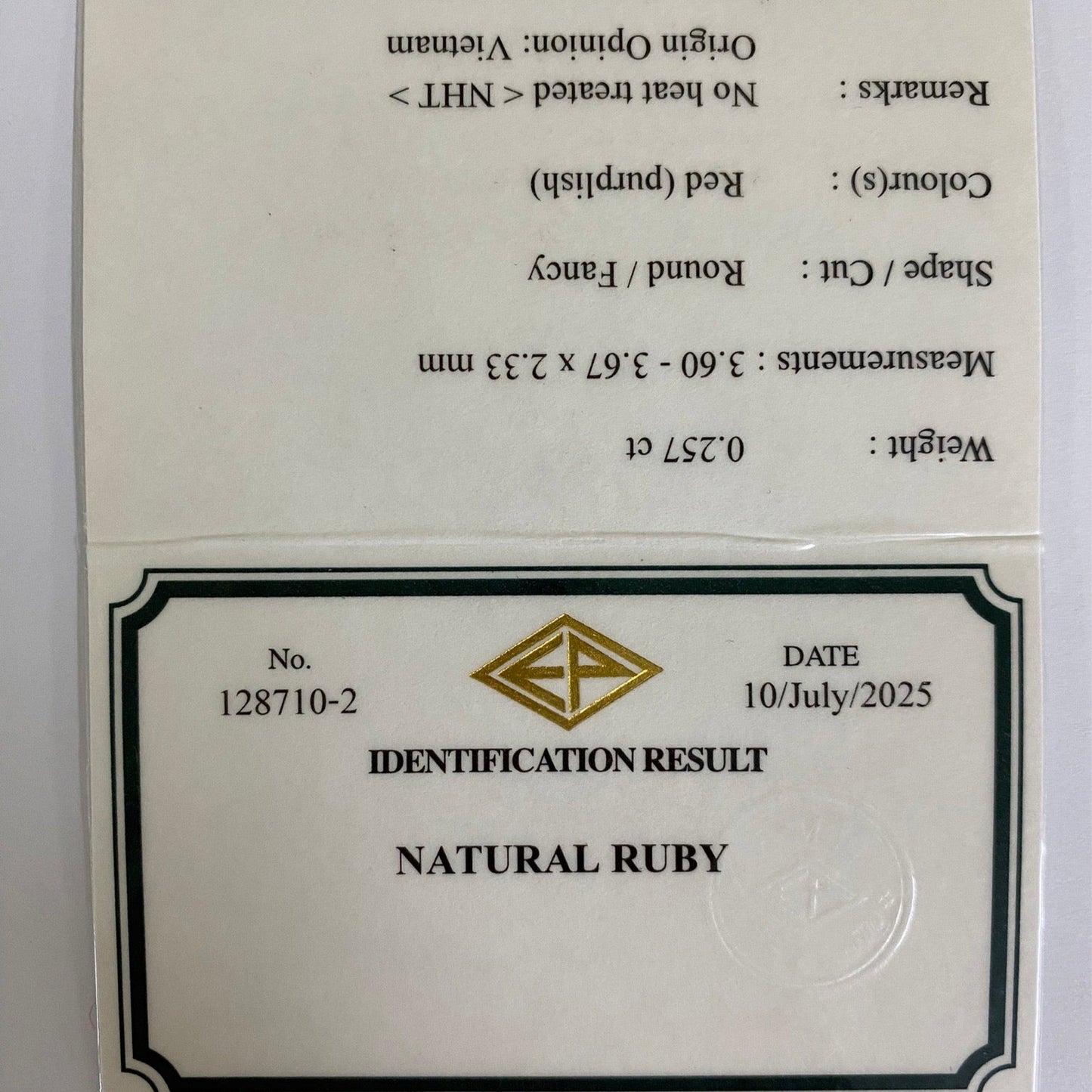 Un-Heat Ruby 0.257ct / Vietnam