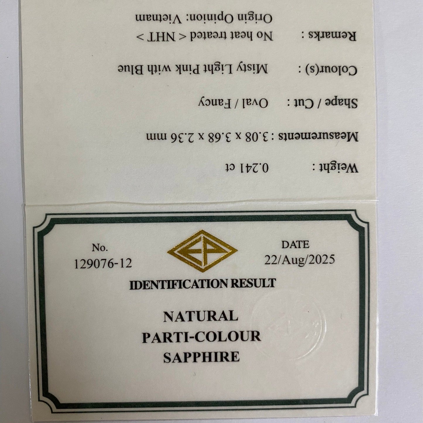 Un-Heat Parti-Color Sapphire 0.241ct / Vietnam