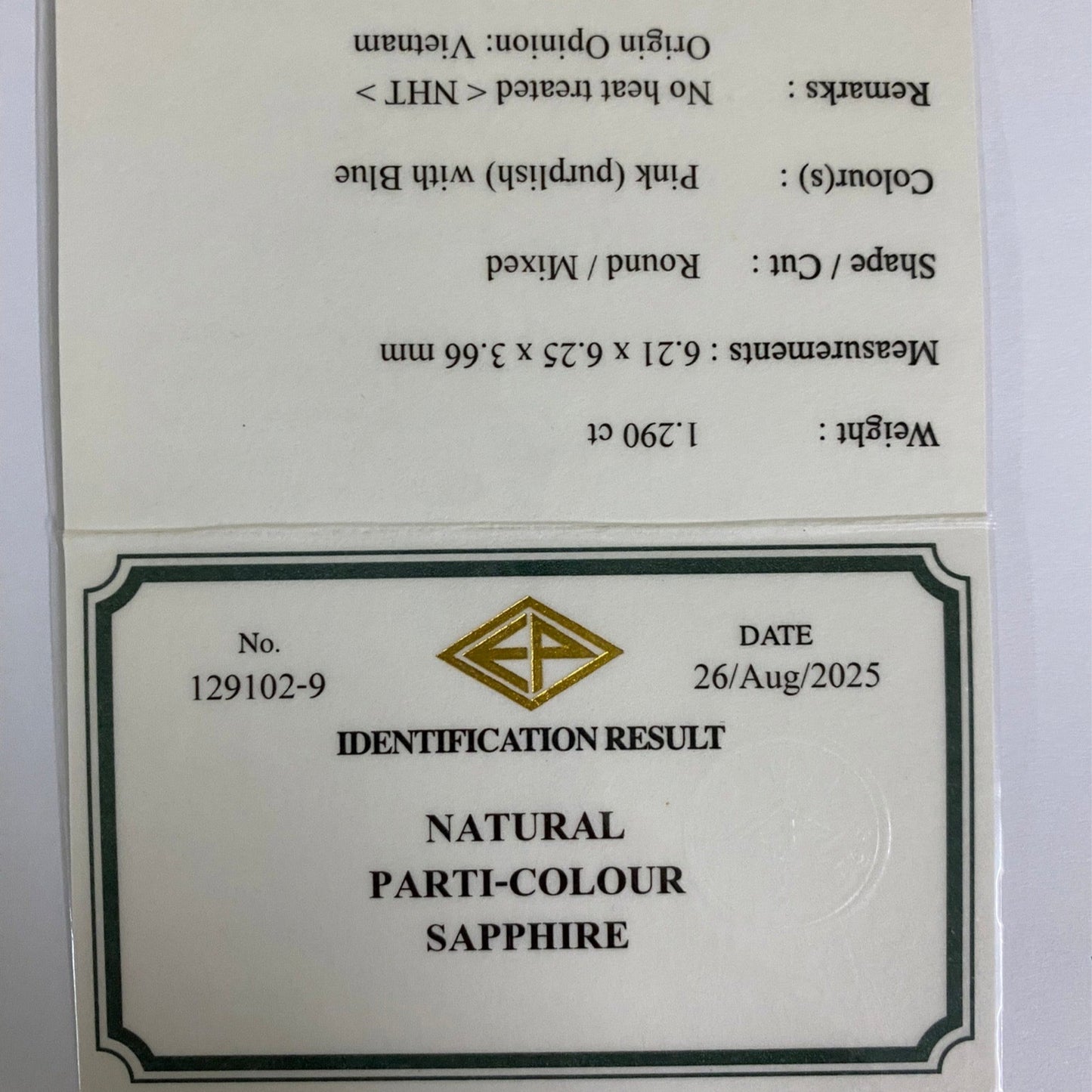 Un-Heat Parti-Color Sapphire 1.290ct / Vietnam
