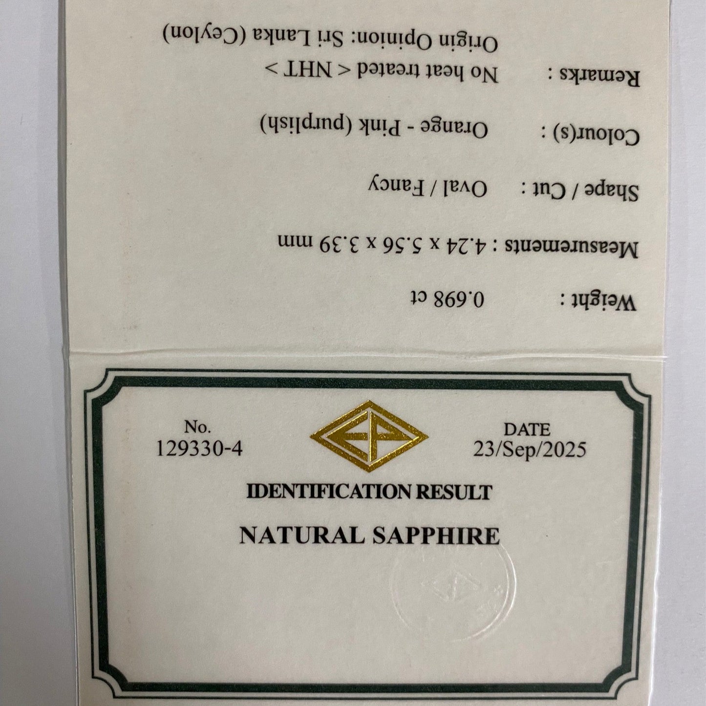 Un-Heat Padparadscha Sapphire 0.698ct / Sri Lanka