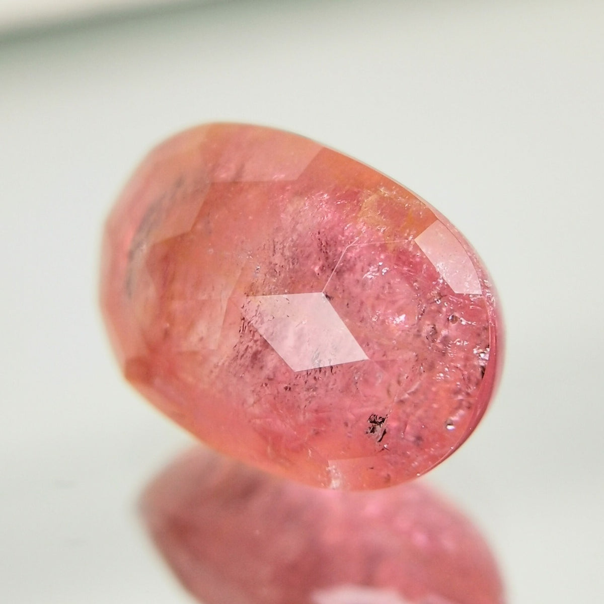 Tourmaline 3.743ct / Vietnam